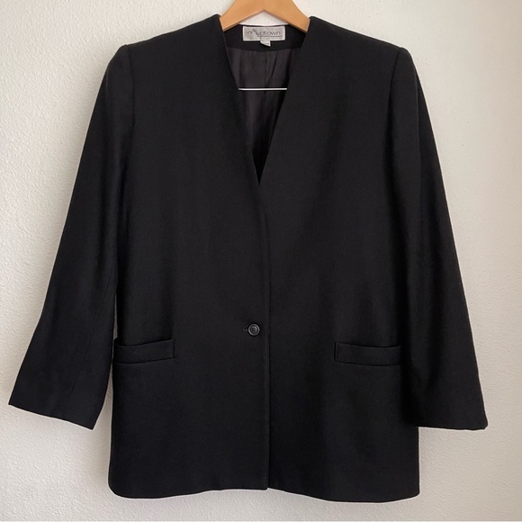 Vintage 1980’s Structured Wool Collarless V-Neck Oversized Lined Blazer - Picture 13 of 14